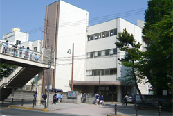 伊丹市立東中学校
