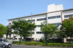 伊丹市立緑丘小学校